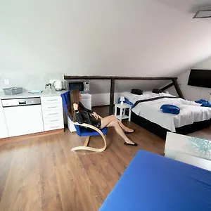 Апартаменты Bluestars Family, Карловы Вары