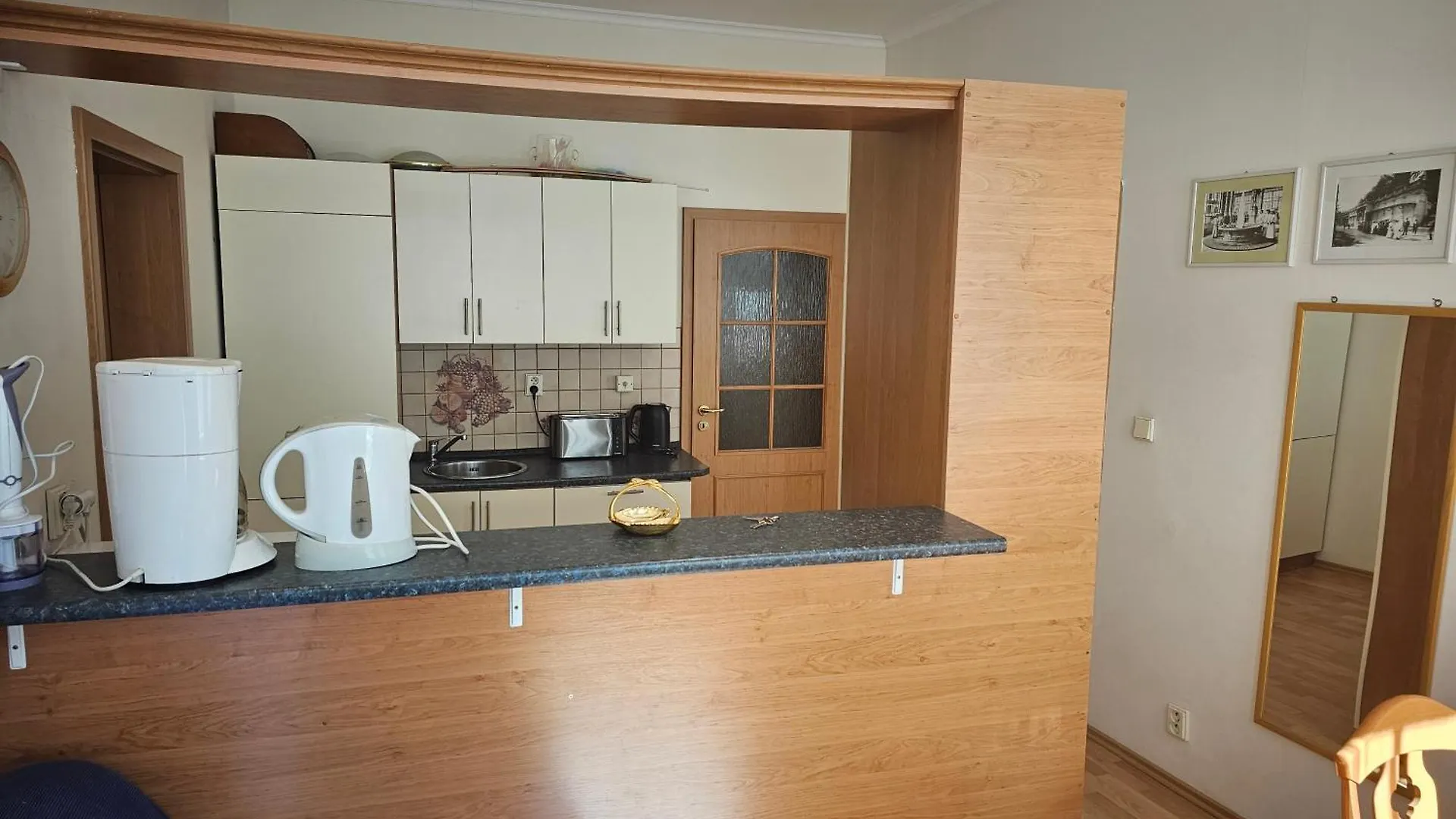 Holiday Apartments Bulharska 1 Карловы Вары Чехия
